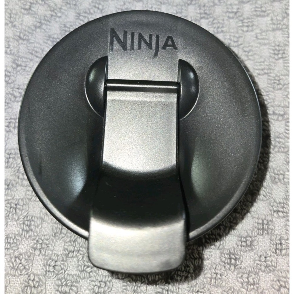 Ninja Sip and Seal Lid Replacement for Nutri Ninja Blender‎ Cups Black Spout